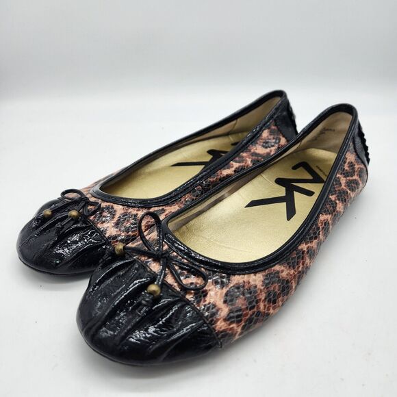 AK Anne Klein Womens 7.5M Ballet Flats Cheetah Print Driving Shoes MAINTHEICEM - Picture 2 of 12